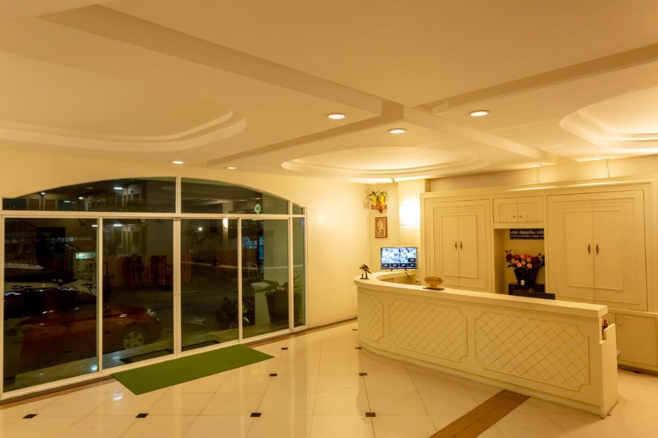 Ivory Palace Hotel Pattaya Exterior photo